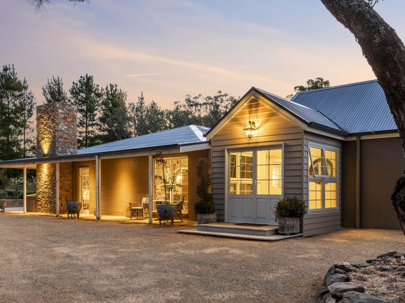 15 Amungula Place, Wamboin, NSW 2620 House for Sale