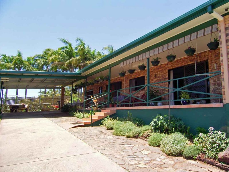 4 Centenary Drive, Atherton, QLD 4883