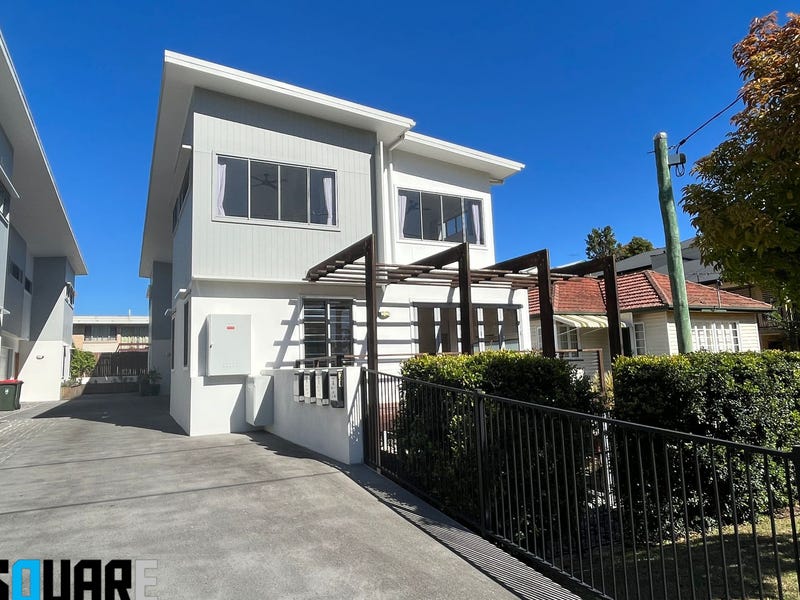 1/38 Broomfield Street, Taringa, Qld 4068 Townhouse for Rent