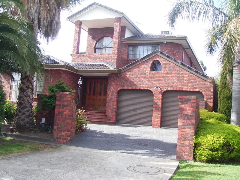 10 Ballan Street, Reservoir, VIC 3073