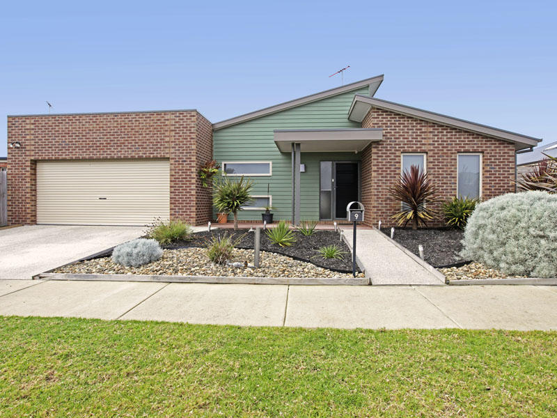 9 Pollard Drive, Leopold, VIC 3224