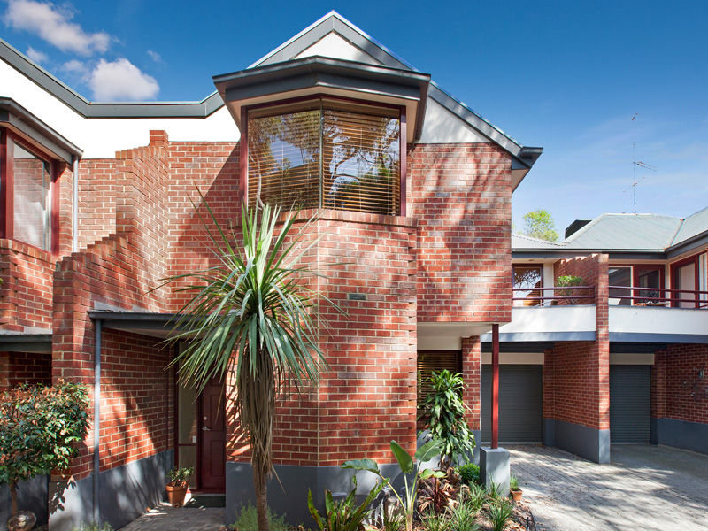 3 15 Summers Street Prahran Vic 3181 Property Details