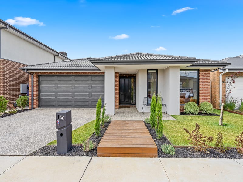 50 Scenery Drive, Clyde North, VIC 3978 50 Scenery Drive, Clyde North, VIC 3978