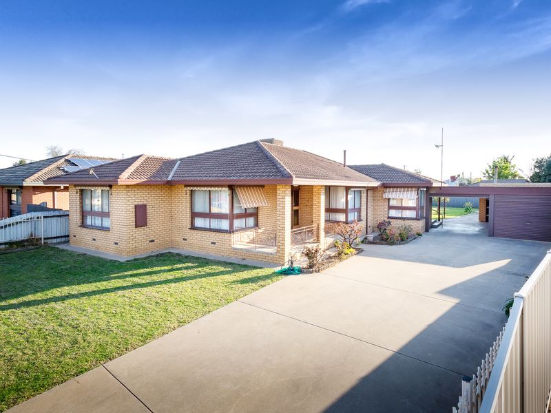 8 Wright Avenue, Shepparton, Vic 3630 Property Details