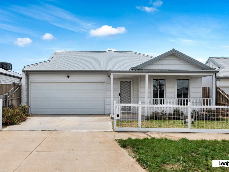 8 Lawler Road, Eynesbury, Vic 3338 House for Sale