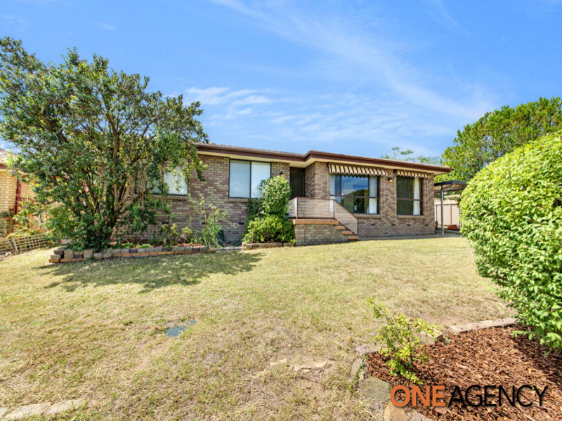 11 Macintyre Place, Charnwood, ACT 2615 Property Details