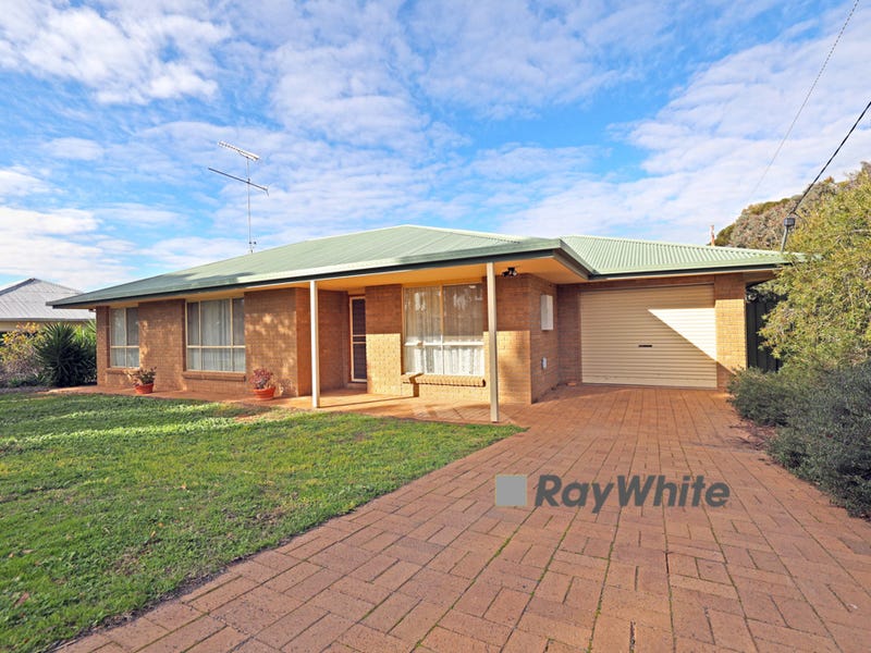 4 Cooper Street, Ouyen, Vic 3490 House for Sale