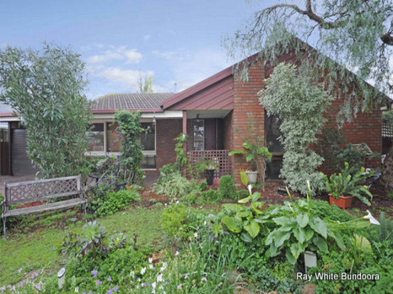 23 Mcclelland Drive, Mill Park, VIC 3082