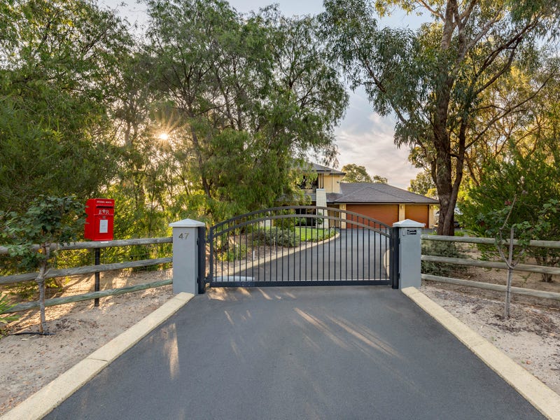47 Roberts Road, Leschenault, WA 6233 Property Details