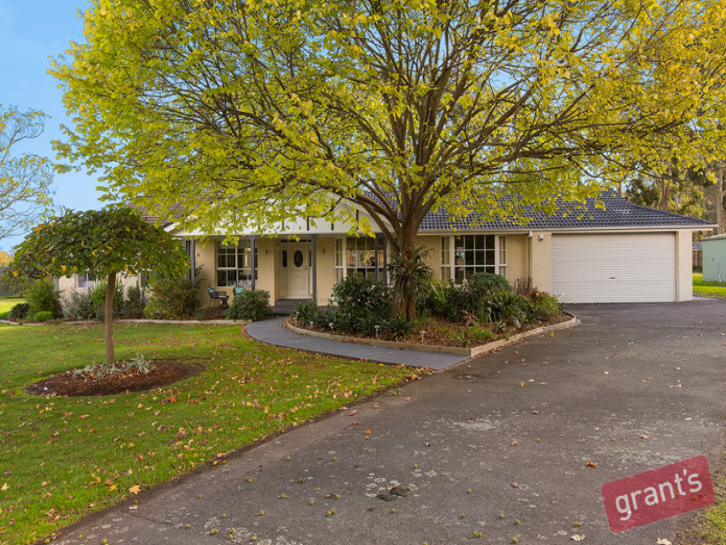 5 Memorial Drive, Narre Warren North, VIC 3804
