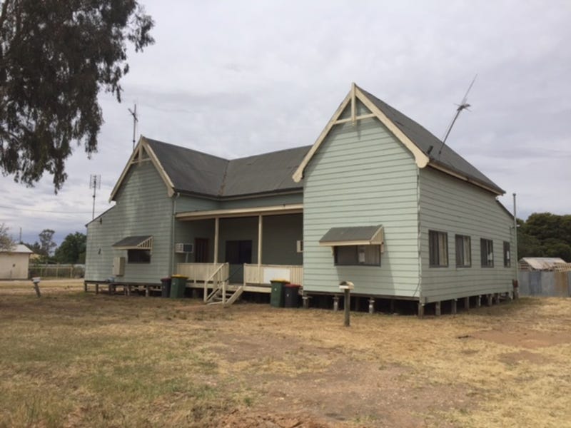 11 Paterson Street, Moulamein, NSW 2733