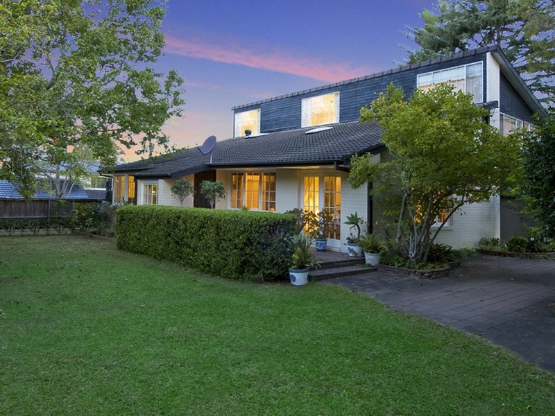 81 Hampden Avenue, Wahroonga, NSW 2076