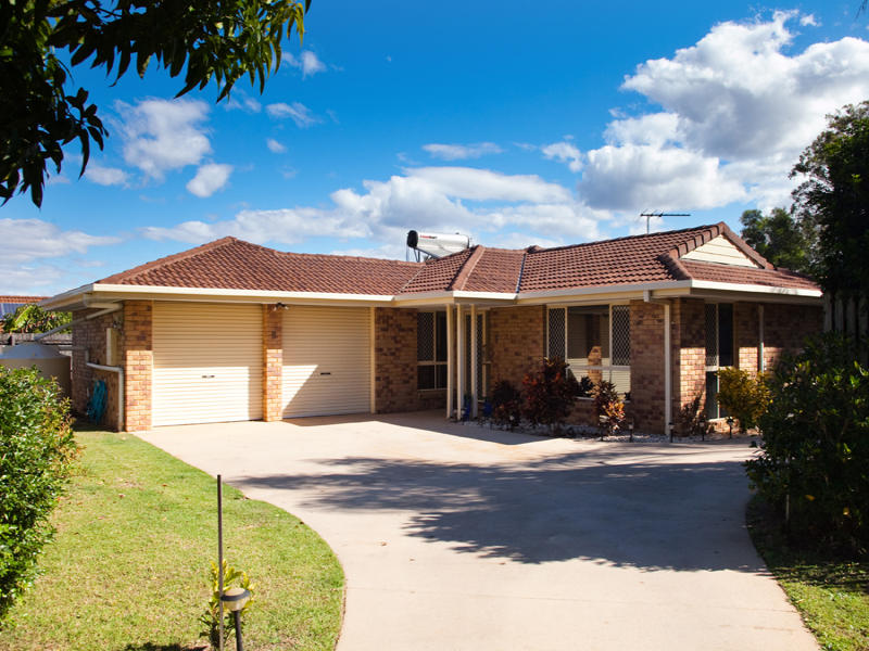 38 Maywood Crescent, Calamvale, Qld 4116 Property Details