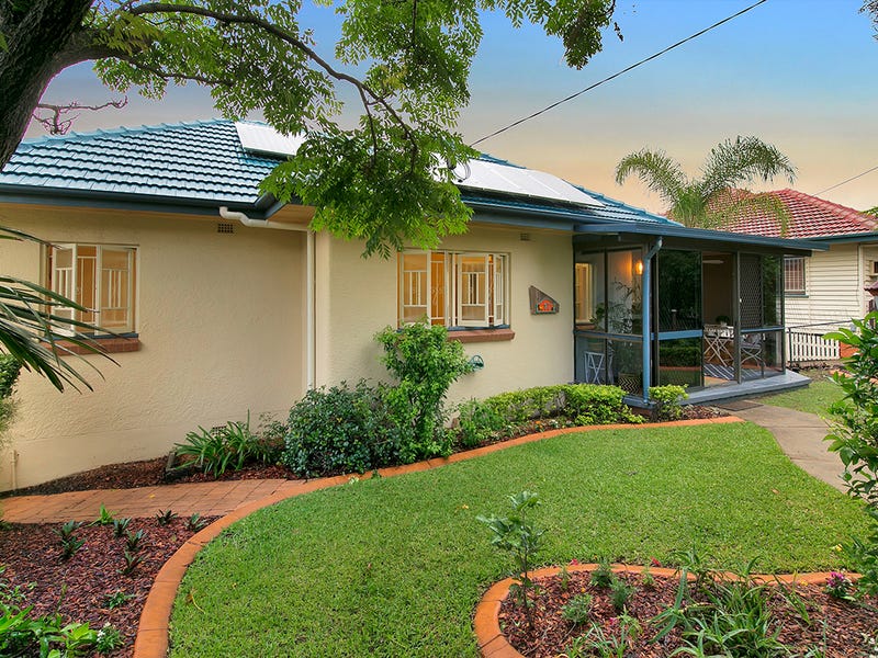 17 Southwell Street, Moorooka, QLD 4105