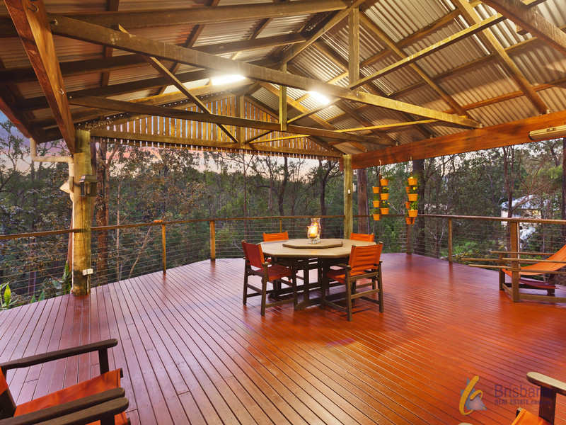 130 Banksia Drive, Mount Crosby, QLD 4306