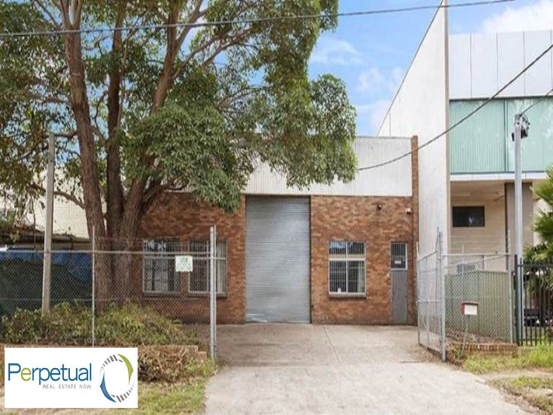 7 Gartmore Avenue, Bankstown, NSW 2200