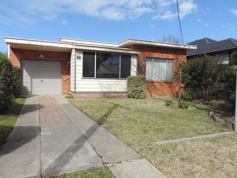 16 Neville Street, Goulburn, NSW 2580
