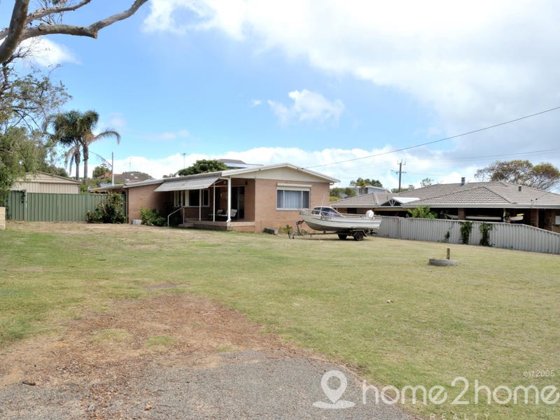 51 Leighton Road, Halls Head, WA 6210
