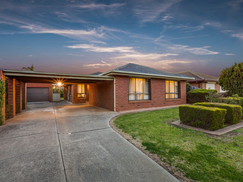 11 Morris Drive, Keilor Downs, VIC 3038