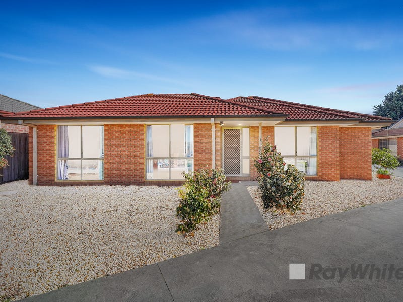 1/17 Linmac Drive, Hampton Park, VIC 3976 - realestate.com.au
