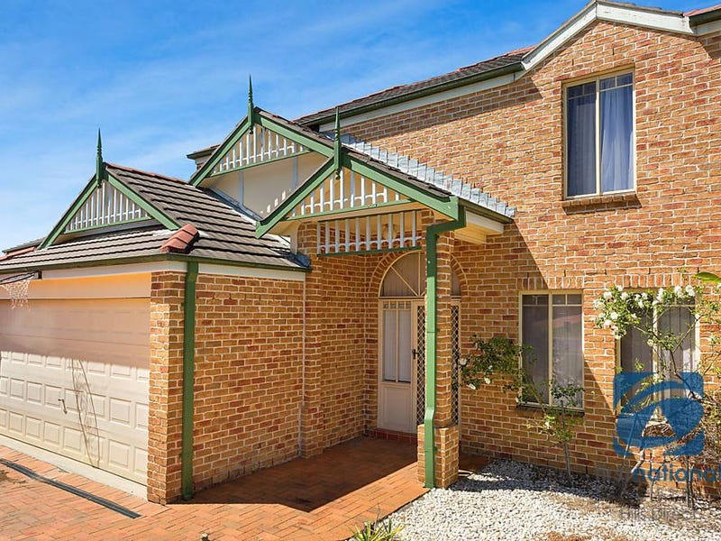 3 Dungara Cres, Stanhope Gardens, NSW 2768