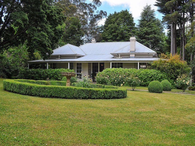 2 Cooloongatta Road, Sassafras, Vic 3787 Property Details