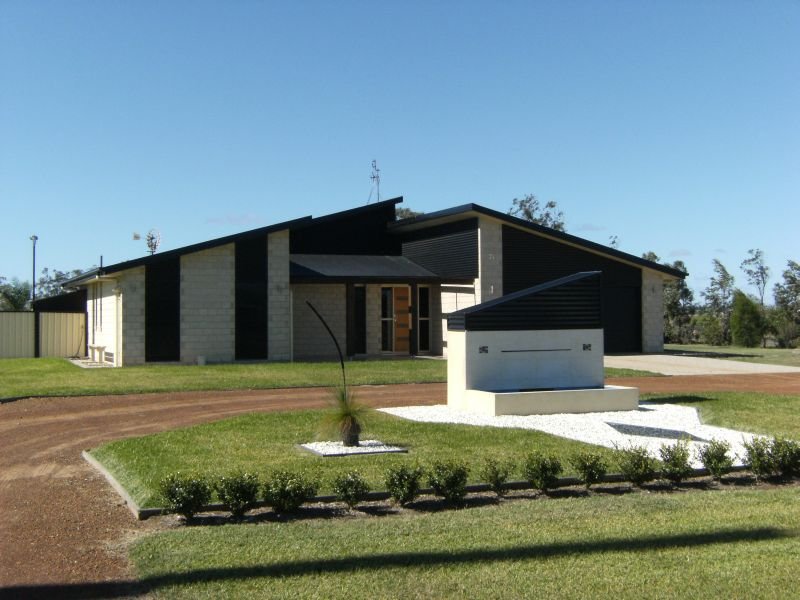 74 Diamond Drive, Dalby, QLD 4405