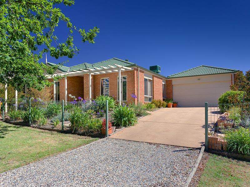 Property 113618551, Yackandandah, Vic 3749 Property Details