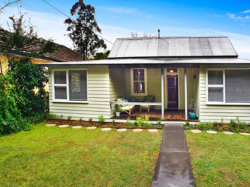 60 Darley Street, Katoomba, NSW 2780 Property Details