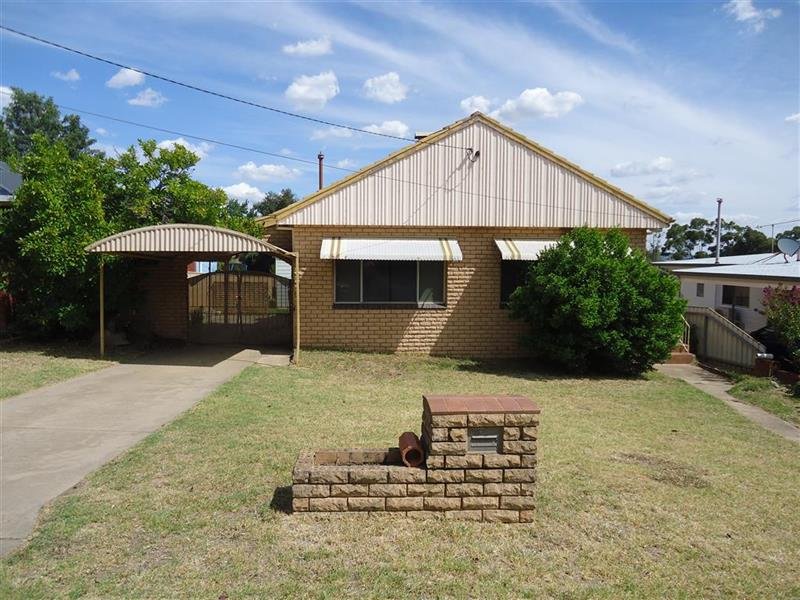 33 White Avenue, Kooringal, NSW 2650