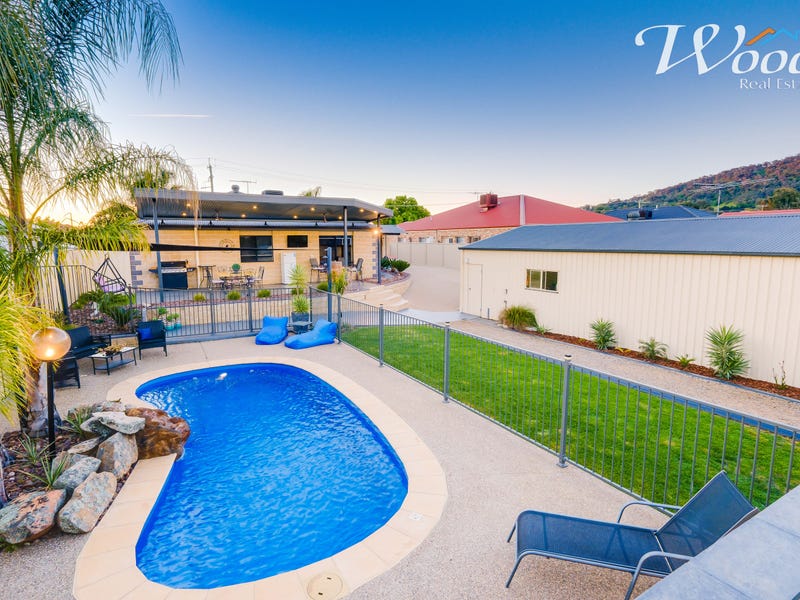 570 Nagle Road, Lavington, NSW 2641 Property Details