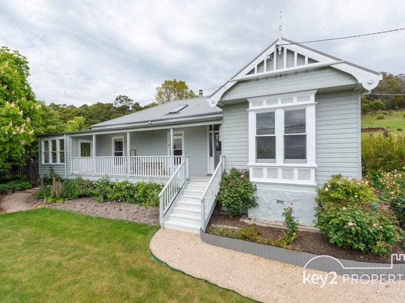 17 Main Road, Lanena, Tas 7275 Property Details