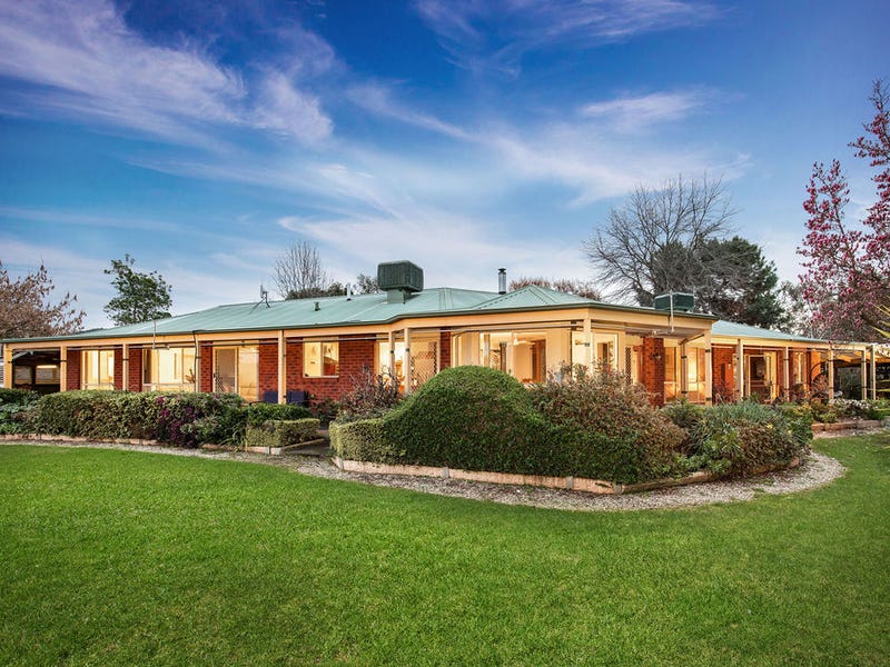 16 John R Hodgson Drive, Yackandandah, VIC 3749