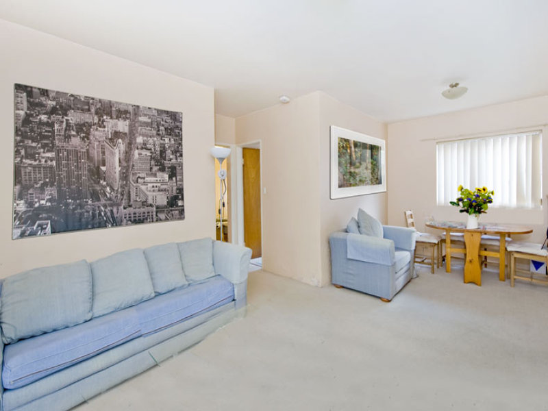 2/158 Oberon Street, Coogee, NSW 2034 Property Details