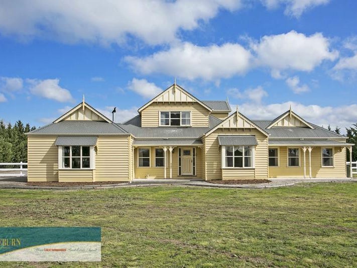 27 Highgrove Drive, Sunbury, VIC 3429