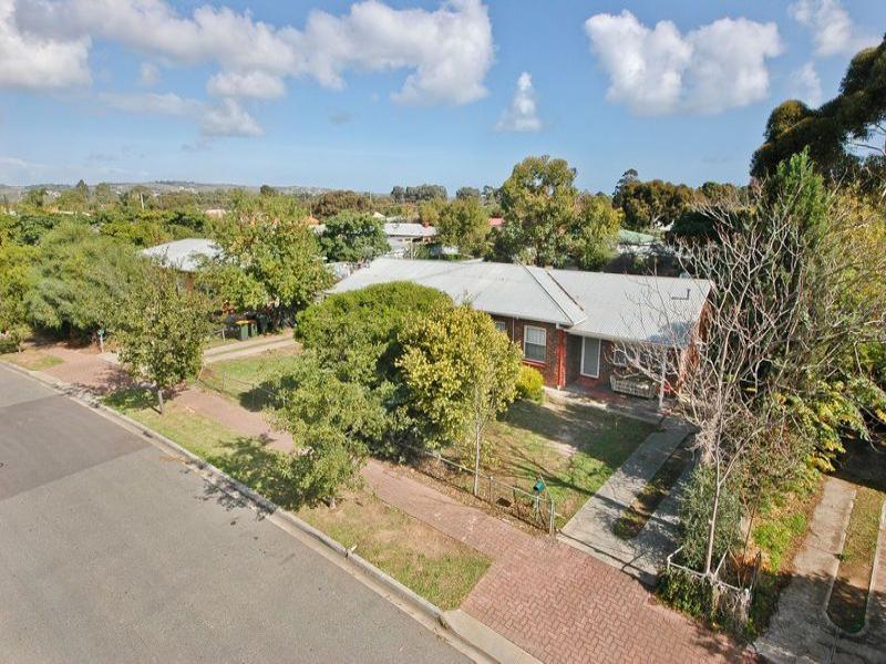 21 Minkie Avenue, Mitchell Park, SA 5043