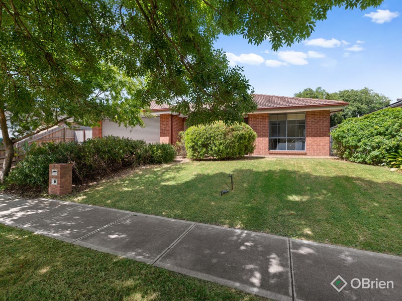 38 Albrecht Avenue, Berwick, Vic 3806 Property Details