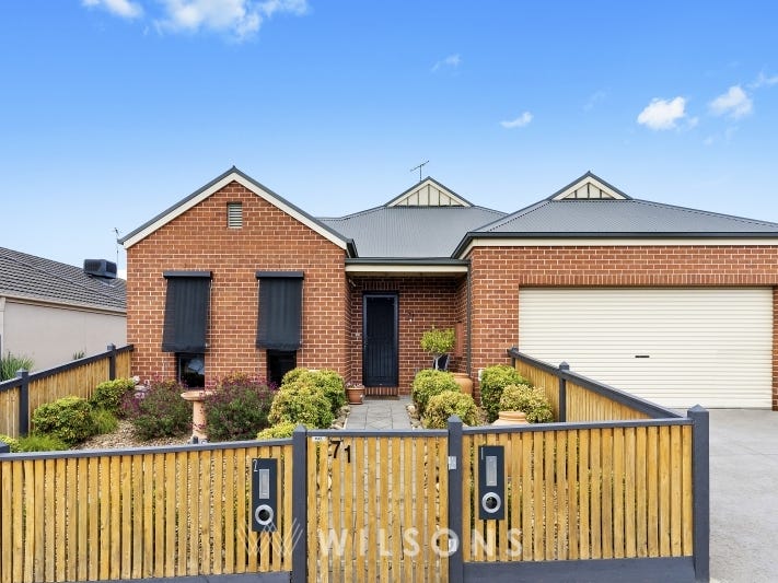 1/71 Rossack Drive, Grovedale, Vic 3216 Property Details