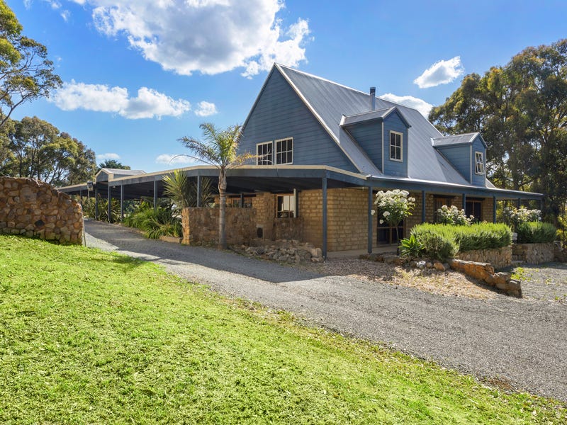 25 Acacia Avenue, Dales Creek, VIC 3341