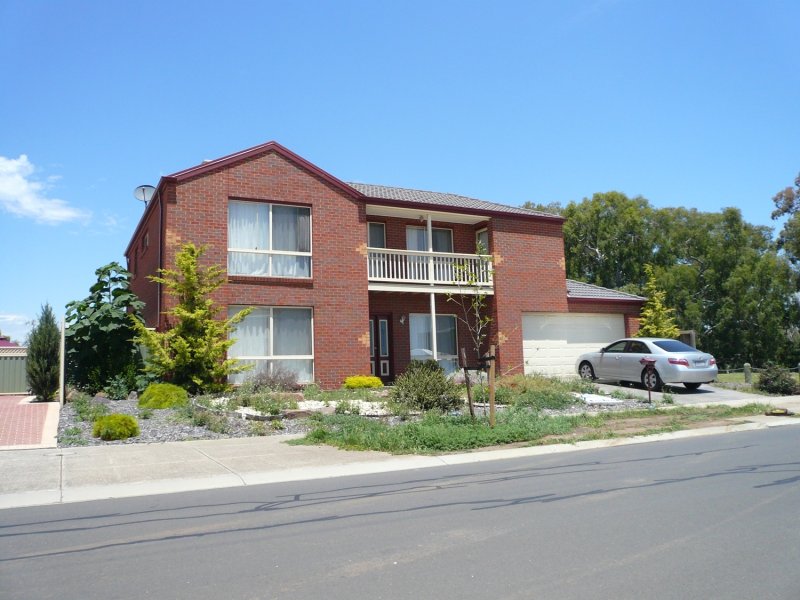 37 Riversdale Drive, Werribee, Vic 3030 Property Details