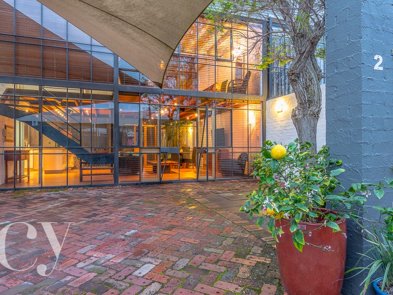 2/65 Thompson Road, North Fremantle, WA 6159