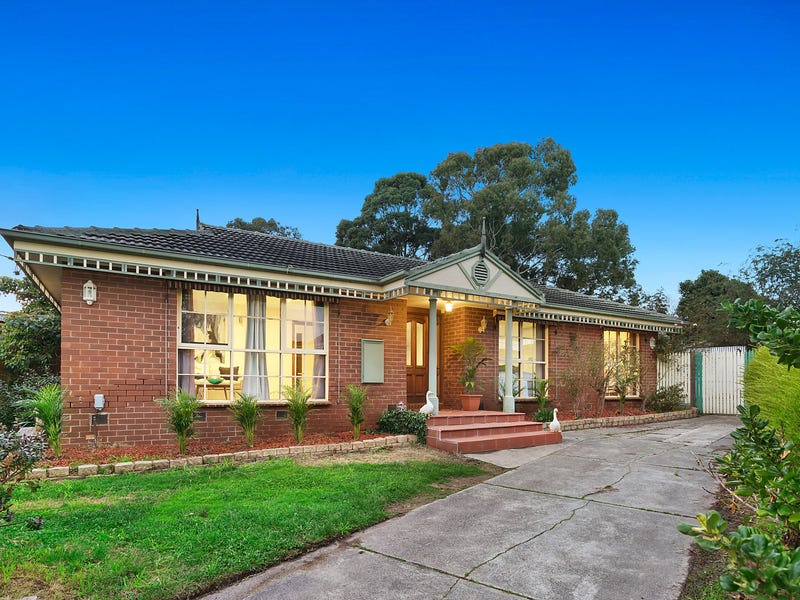 32 Barclay Avenue, Croydon, Vic 3136 Property Details