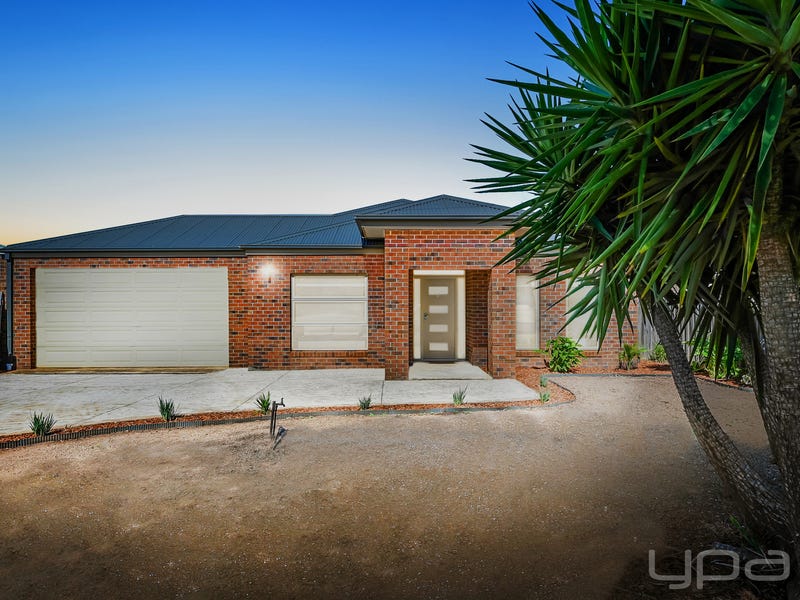 158 Exford Road, Melton South, VIC 3338