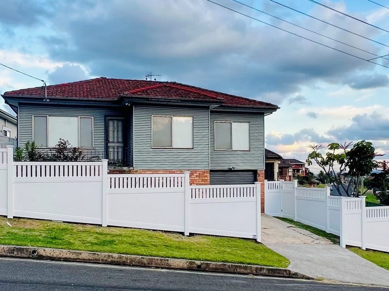 1 Mirrabooka Road, Lake Heights, NSW 2502