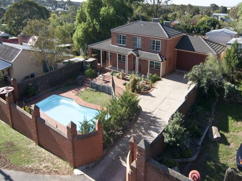 16 Anderson Street, Bendigo, Vic 3550 Property Details