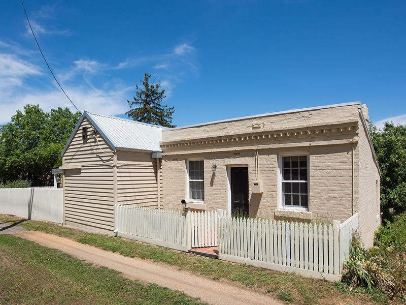 77 Hargraves Street, Castlemaine, Vic 3450 Property Details