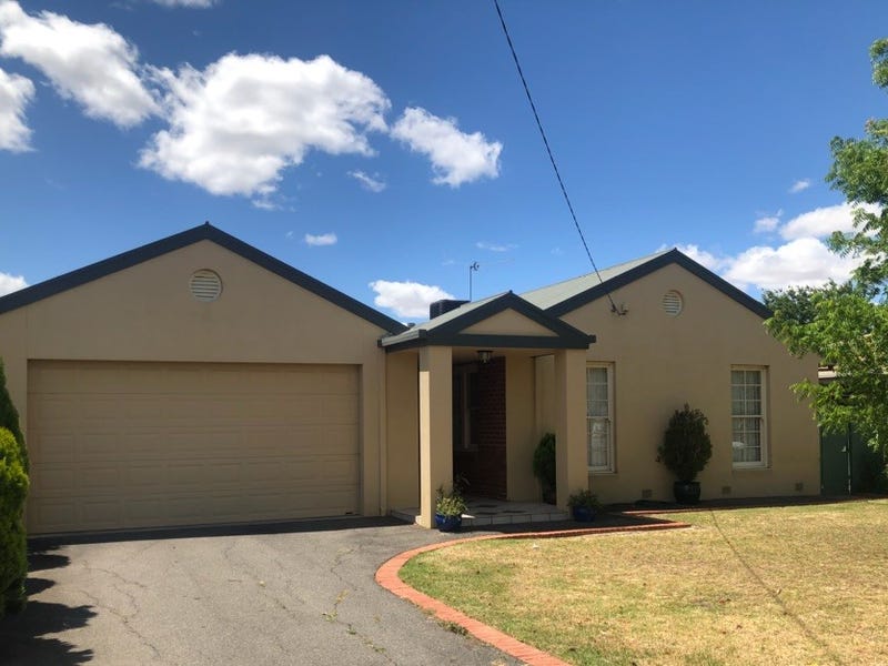 74 HUME STREET, Yarrawonga, Vic 3730 Property Details