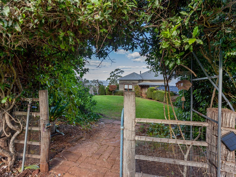 214 Happy Valley Road, Cabarlah, QLD 4352