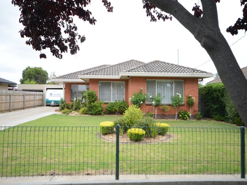 120 Wallace Street, Bairnsdale, Vic 3875 Property Details