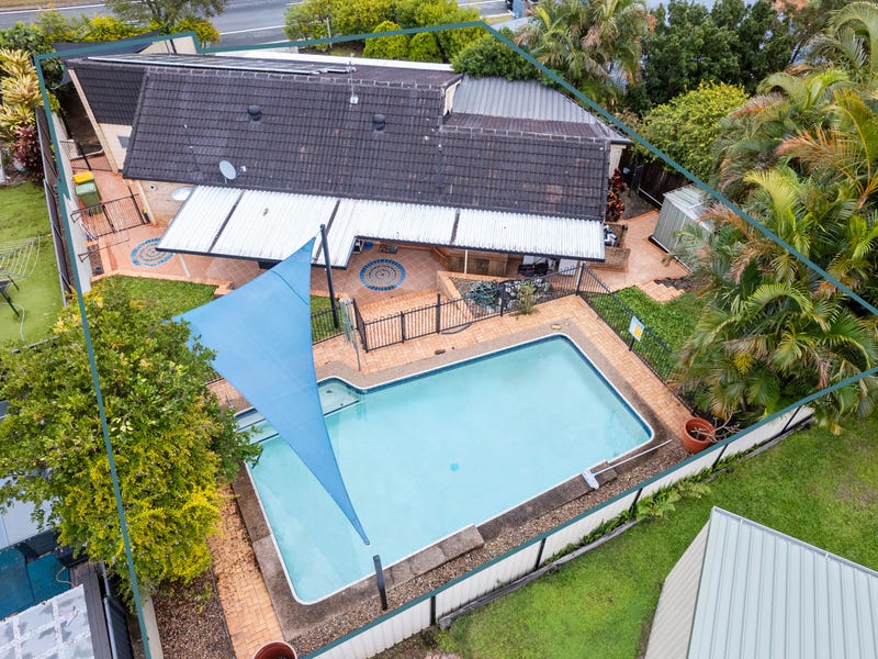 77 Currumburra Road, Ashmore, Qld 4214 House for Sale